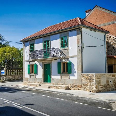 Hotel A De Lucia Quintáns Exteriér fotografie