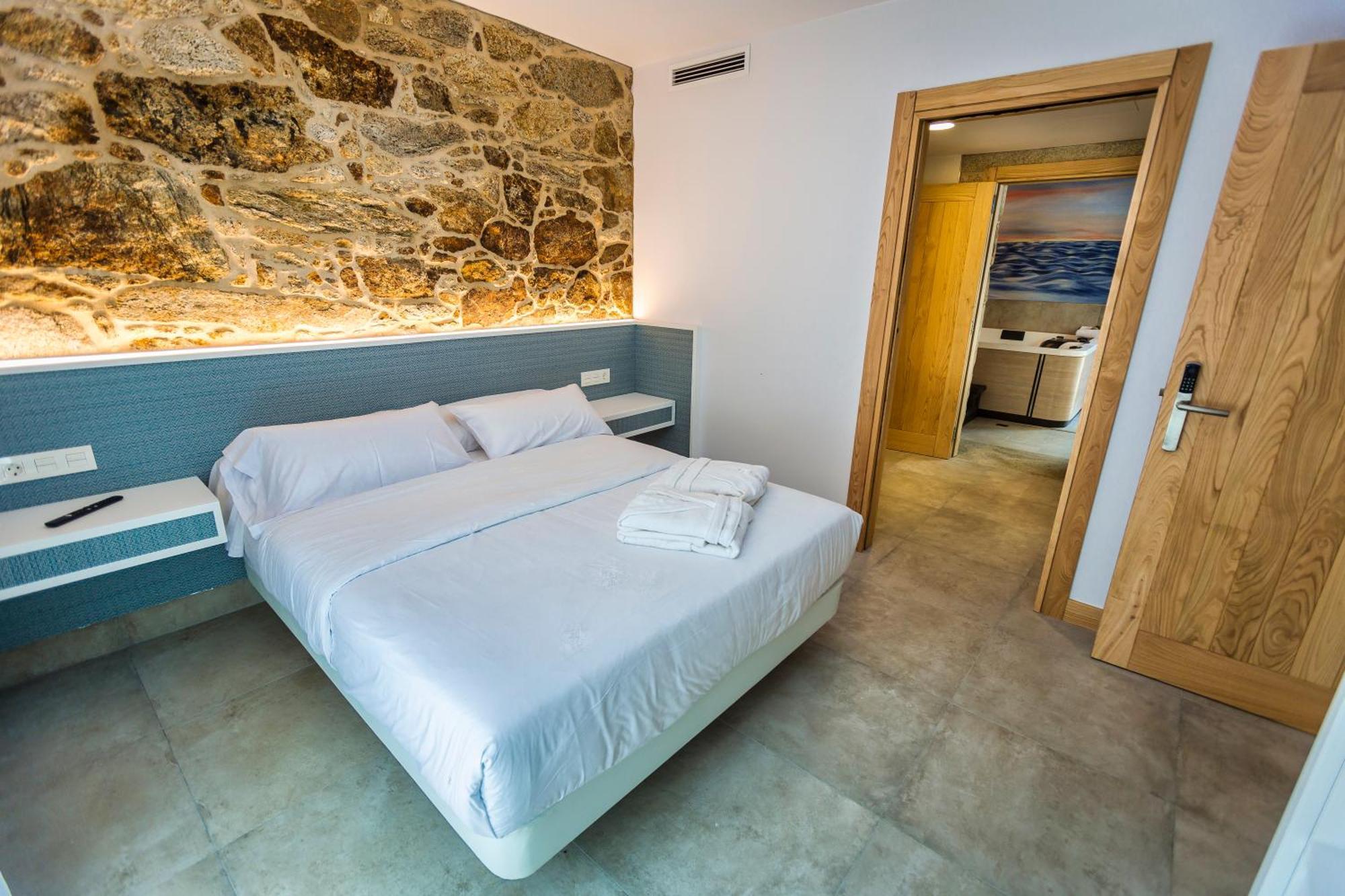 Hotel A De Lucia Quintáns Exteriér fotografie
