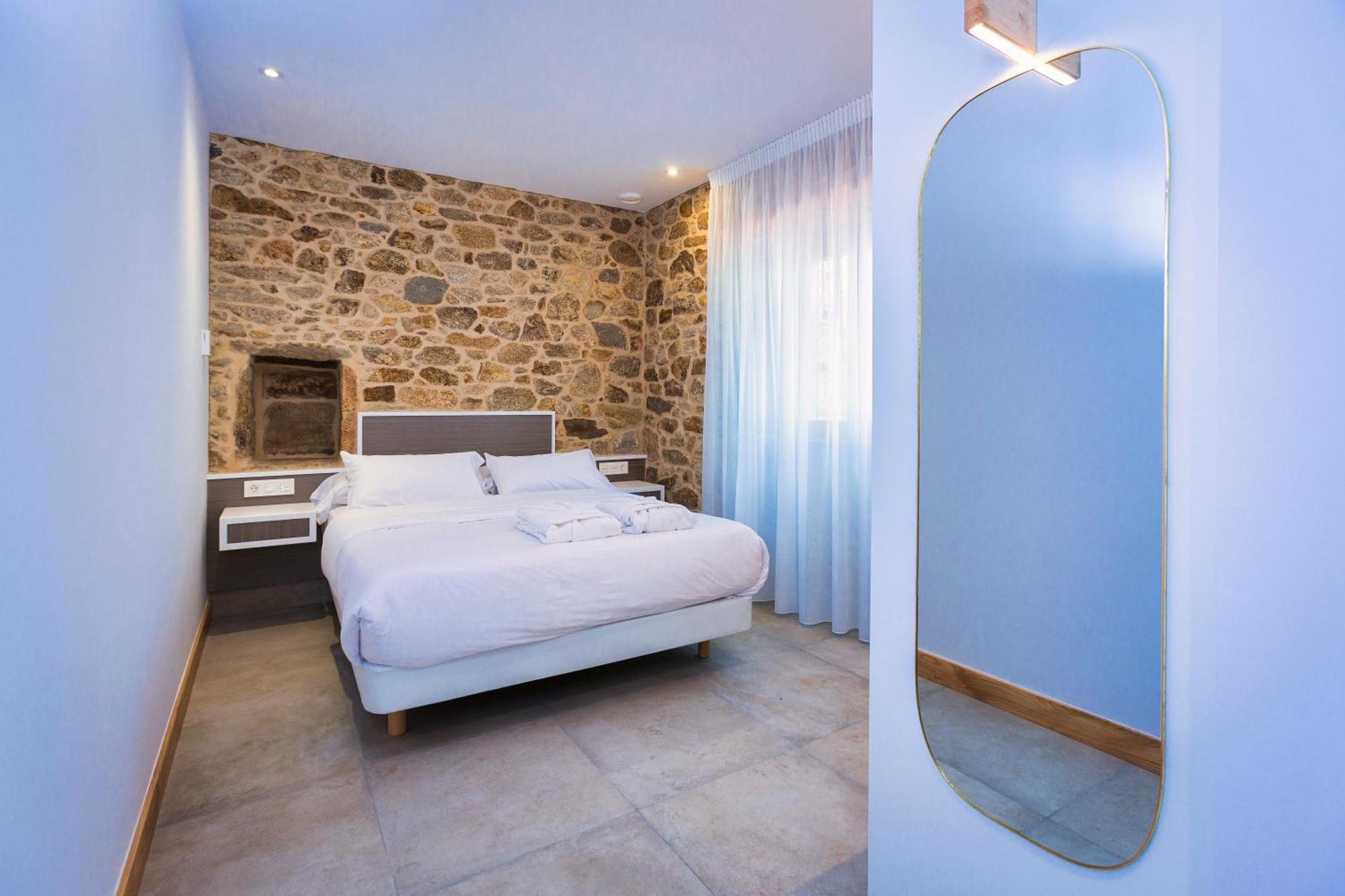 Hotel A De Lucia Quintáns Exteriér fotografie