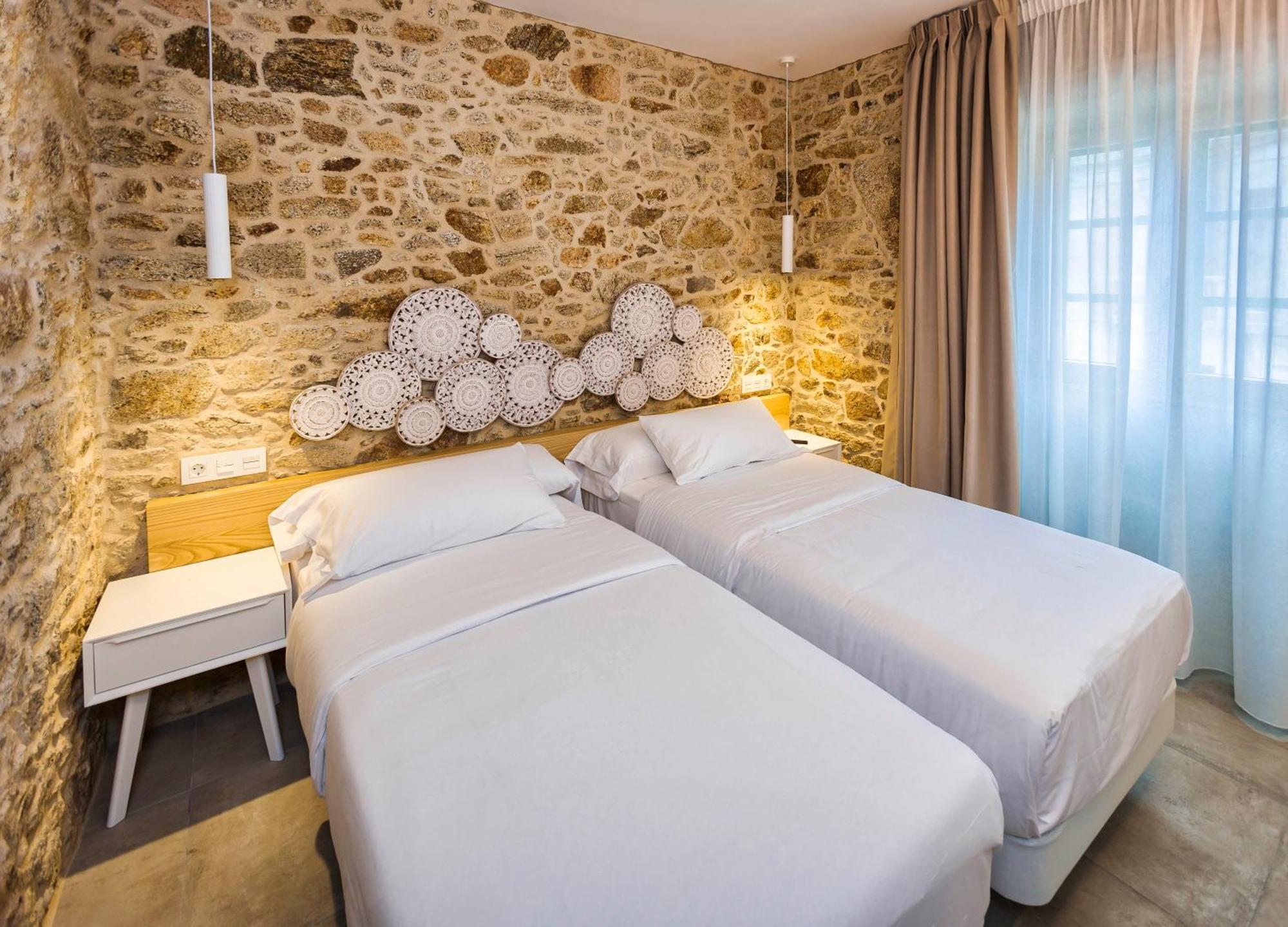 Hotel A De Lucia Quintáns Exteriér fotografie